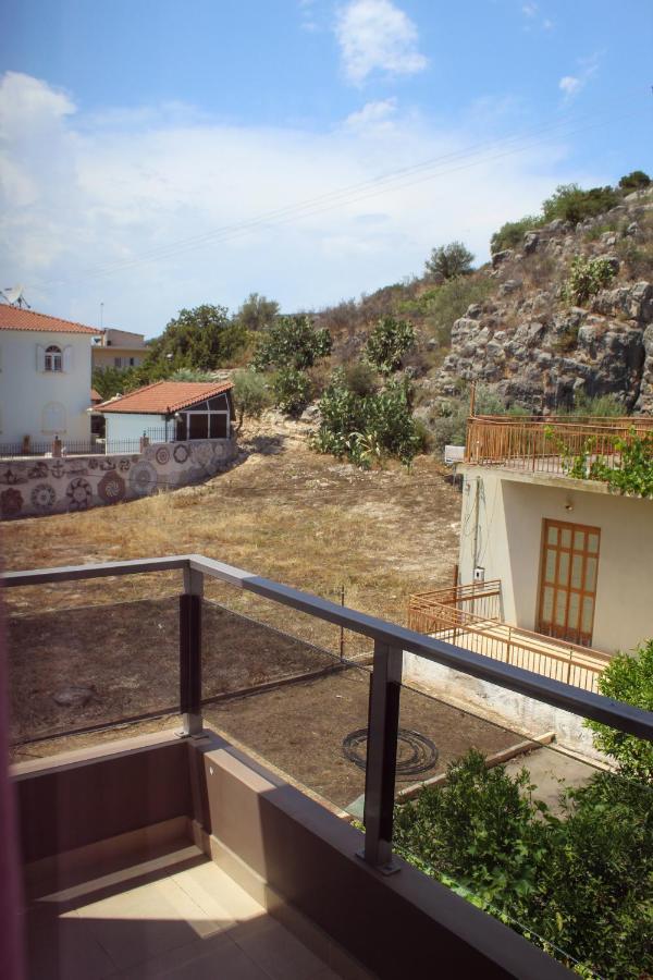 Apanema Apartments Вивари Экстерьер фото